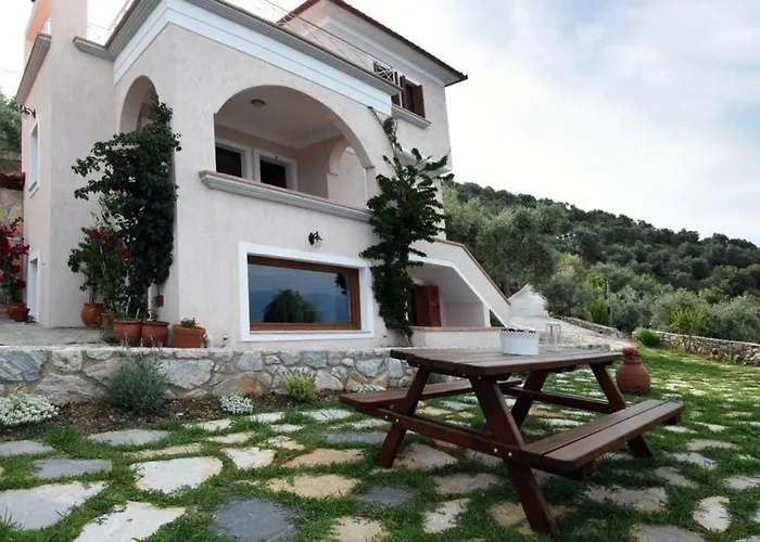 Goddesses Villa 1 In Nies